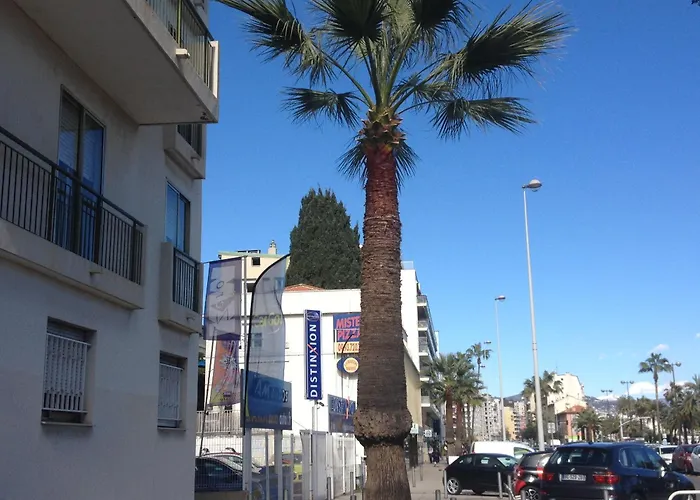 Near The Sea Апартаменты