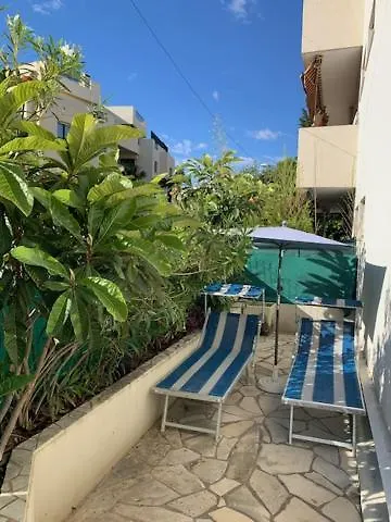 Apartment Near The Sea *